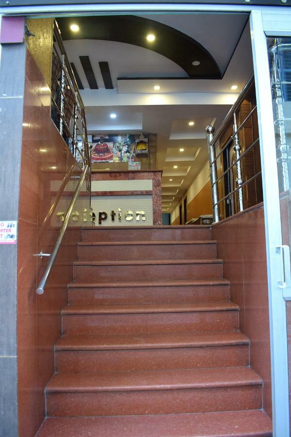 Hotel Thakur Ji Haridwar Luaran gambar