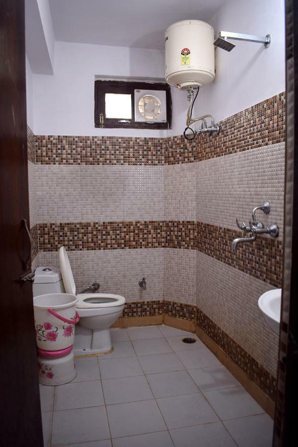 Hotel Thakur Ji Haridwar Luaran gambar