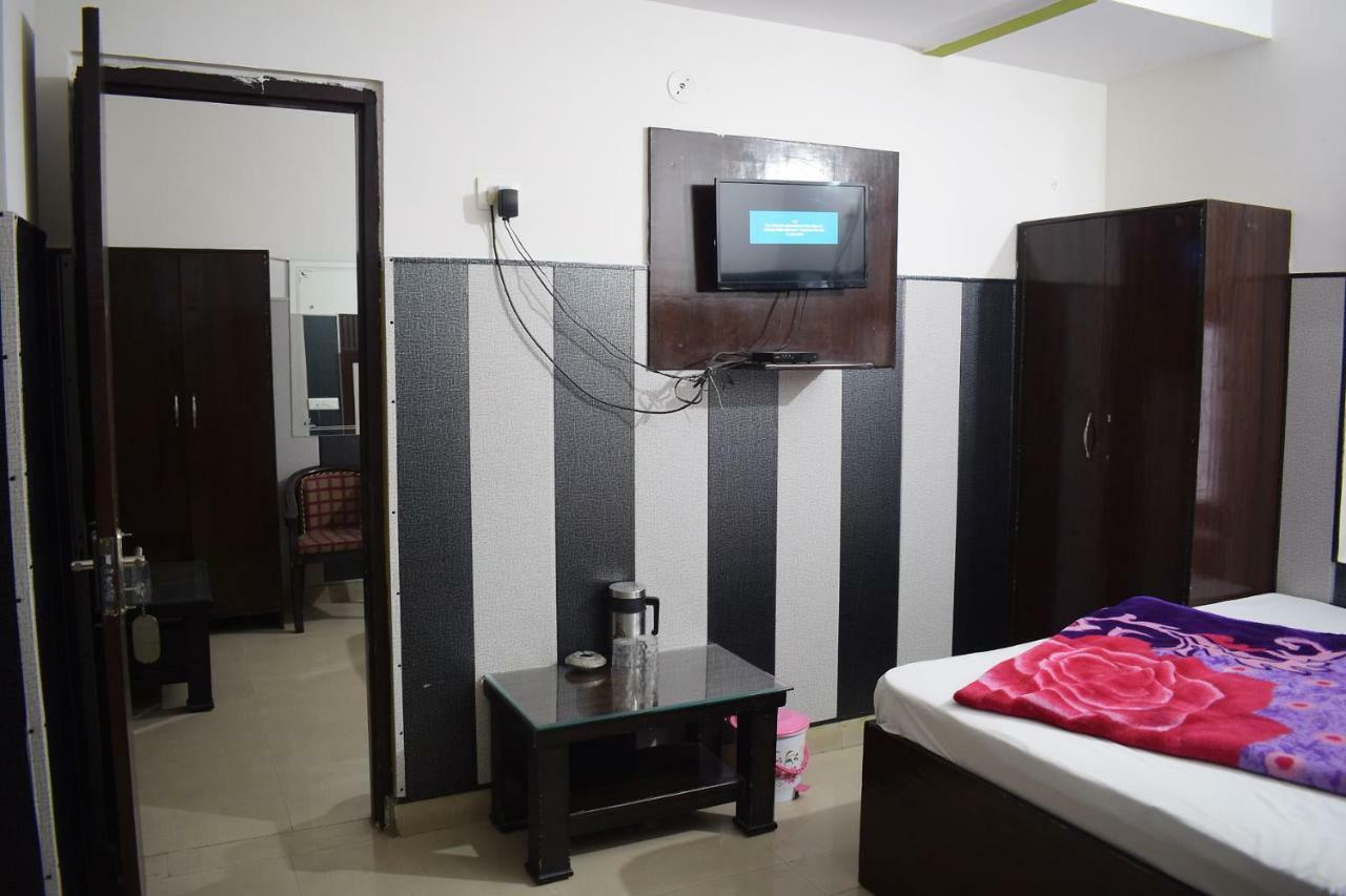 Hotel Thakur Ji Haridwar Luaran gambar
