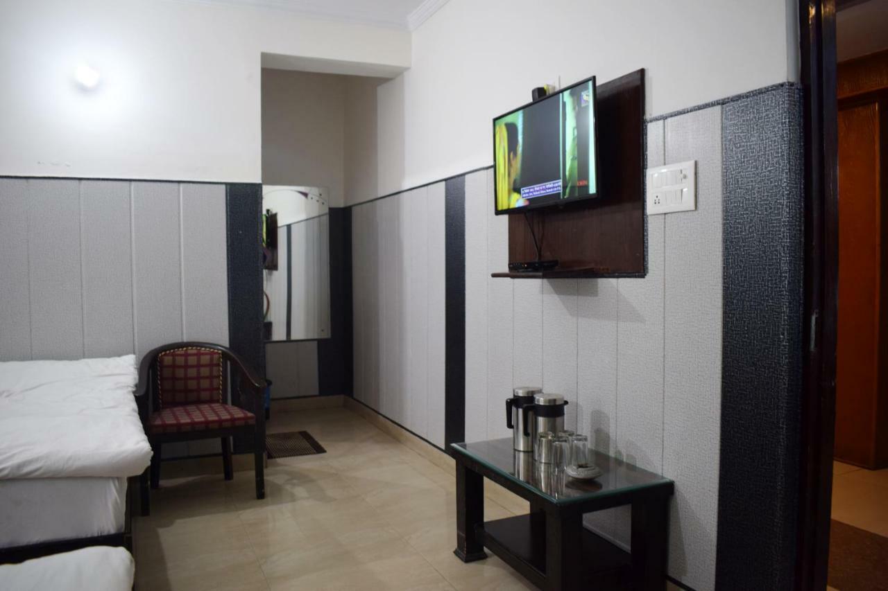 Hotel Thakur Ji Haridwar Luaran gambar