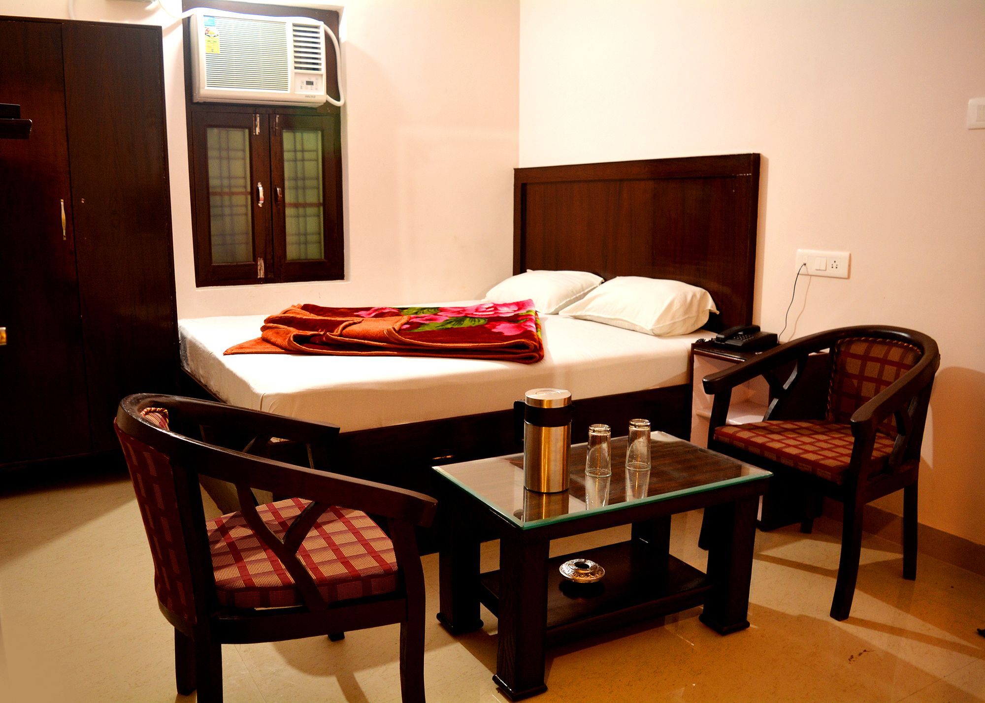 Hotel Thakur Ji Haridwar Luaran gambar